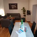 Zentrum 6 Апартаменты *